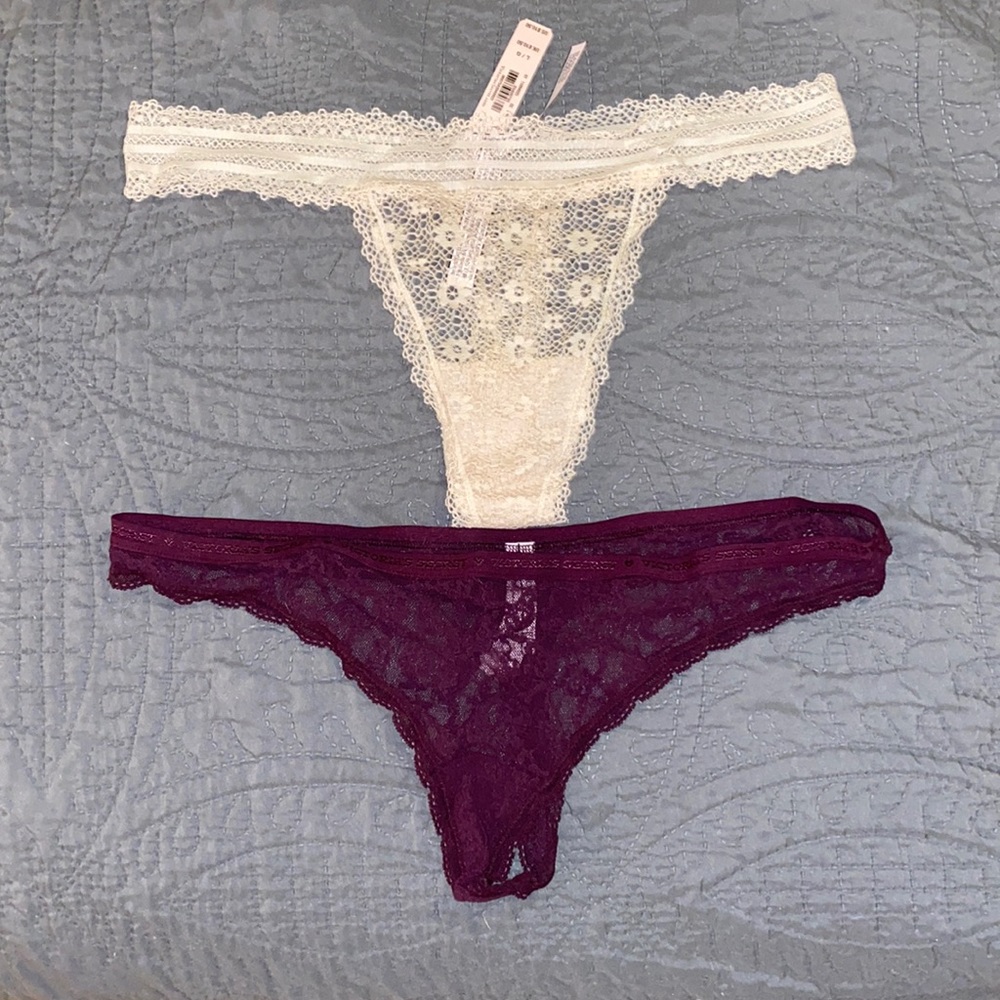 Lot of 2 thongs